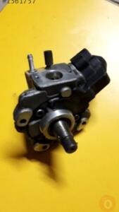 VOLKSWAGEN GOLF 7 MAZOT POMPASI 04B130755F ORJİNAL ÇIKMA PAR | ÇIKMA PARÇA