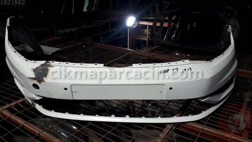 Volkswagen Golf Ön Tampon çıkma parça