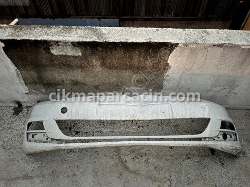 Volkswagen Golf Ön Tampon çıkma parça