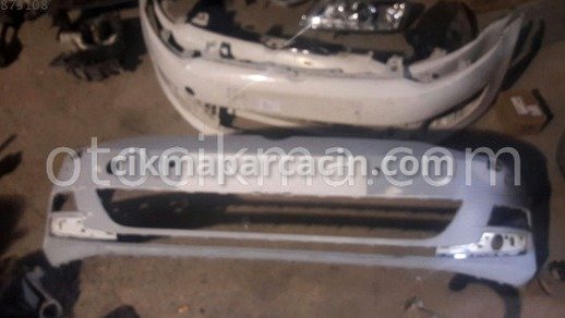 Volkswagen Golf Ön Tampon çıkma parça