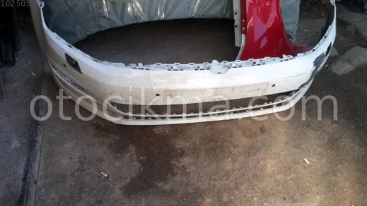 Volkswagen Golf Ön Tampon çıkma parça - Bulut Otomotiv Orjinal Çıkma ve Yedek Parça İzmir