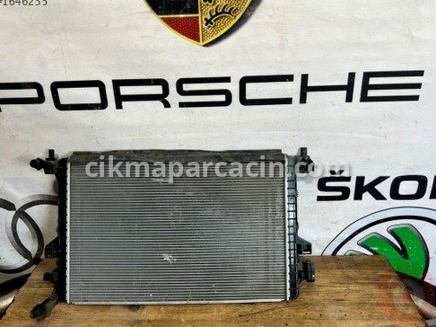 Volkswagen Golf Motor Su Radyatörü çıkma parça