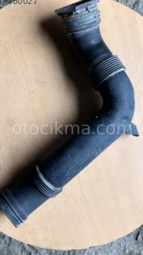 Volkswagen Golf Turbo Hortumu çıkma parça - Bulut Otomotiv Orjinal Çıkma ve Yedek Parça İzmir