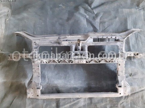 Volkswagen Jetta Ön Panel çıkma parça