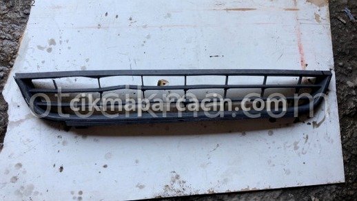 Volkswagen Jetta Tampon Izgarası çıkma parça