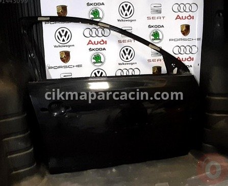 Volkswagen Jetta Sağ Ön Kapı çıkma parça