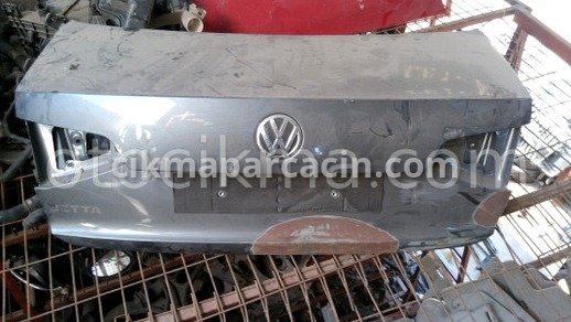 Volkswagen Jetta Bagaj Kapağı çıkma parça