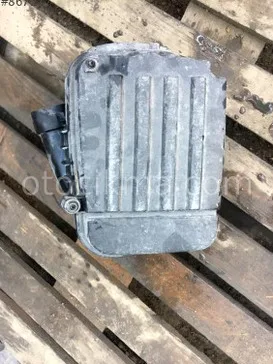Volkswagen Jetta Hava Filtresi çıkma parça - Bulut Otomotiv Orjinal Çıkma ve Yedek Parça İzmir
