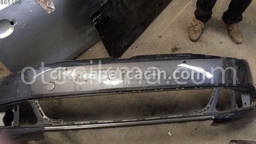 Volkswagen Jetta Ön Tampon çıkma parça