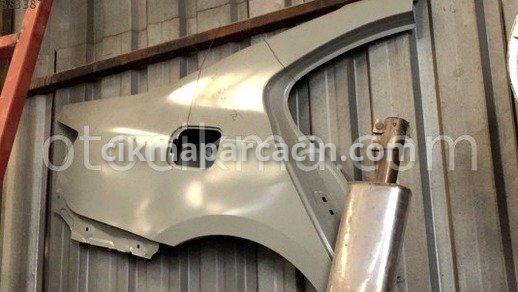 Volkswagen Jetta Arka Çamurluk çıkma parça