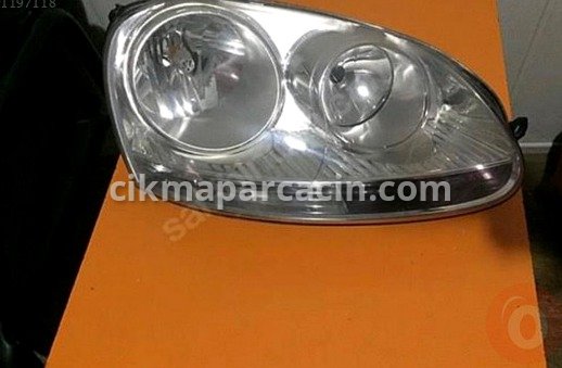 Volkswagen Jetta Sağ Ön Far çıkma parça