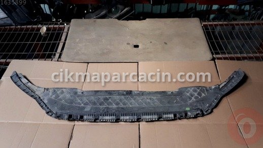 Volkswagen Passat Tampon Izgarası çıkma parça