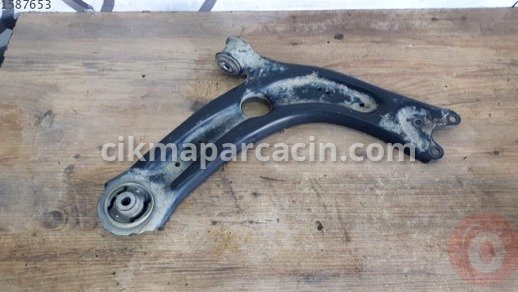 Volkswagen Passat Salıncak çıkma parça