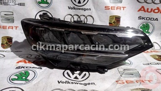 Volkswagen Passat Sağ Ön Far çıkma parça