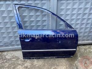 VOLKSWAGEN PASSAT B5 SAĞ ÖN KAPI HASARSIZ MAVİ | ÇIKMA PARÇA
