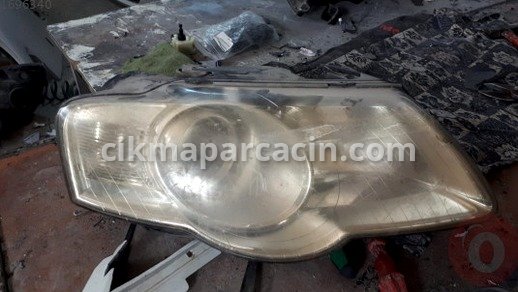 Volkswagen Passat Sağ Ön Far çıkma parça