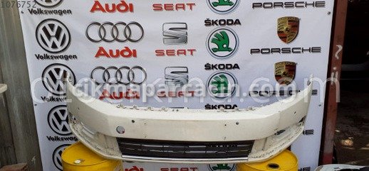 Volkswagen Passat Ön Tampon çıkma parça