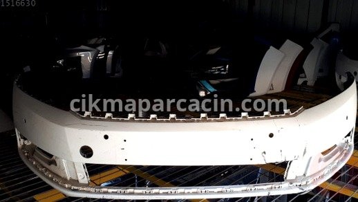 Volkswagen Passat Ön Tampon çıkma parça