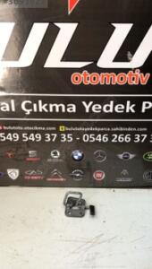 VW Passat B8 Kaput Kilidi 3g0823186 Çıkma Parça