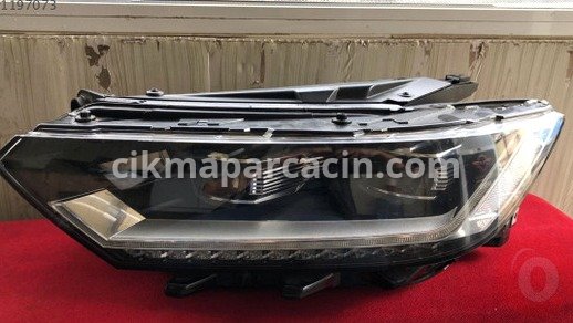 Volkswagen Passat Sol Ön Far çıkma parça