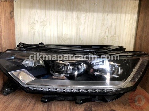 Volkswagen Passat Sol Ön Far çıkma parça