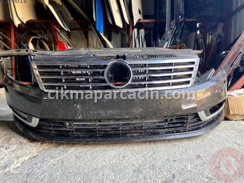 Volkswagen Passat Ön Tampon çıkma parça