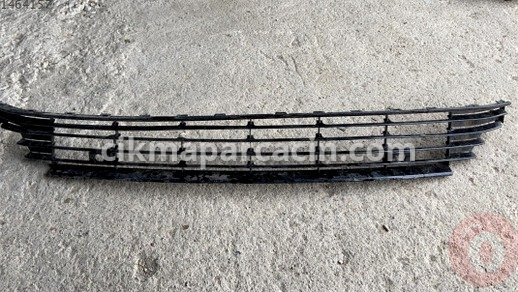 Volkswagen Passat Tampon Izgarası çıkma parça