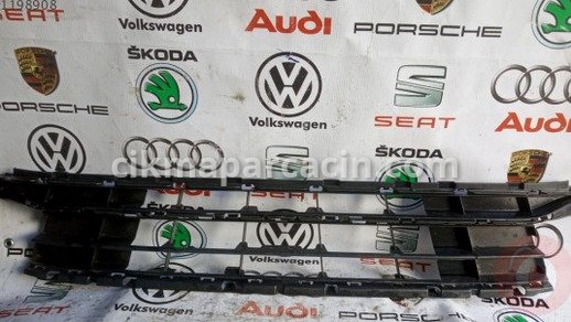 Volkswagen Passat Tampon Izgarası çıkma parça