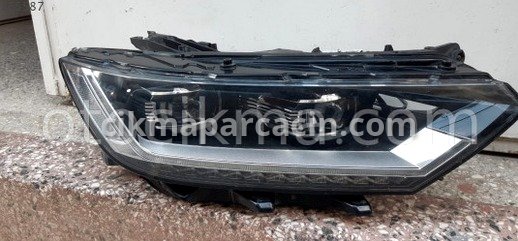 Volkswagen Passat Sağ Ön Far çıkma parça