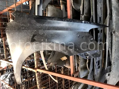 Volkswagen Polo Sağ Ön Çamurluk çıkma parça - Bulut Otomotiv Orjinal Çıkma ve Yedek Parça İzmir