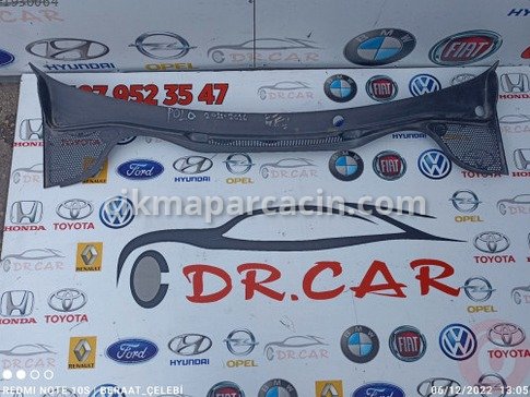 Volkswagen Polo Ön Cam Izgarası çıkma parça