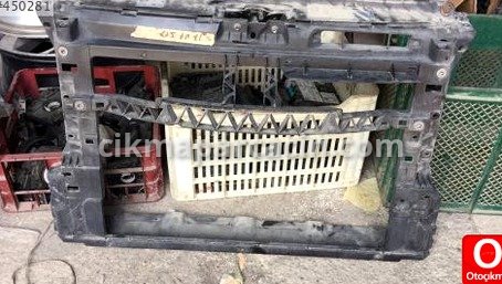 Volkswagen Polo Ön Panel çıkma parça