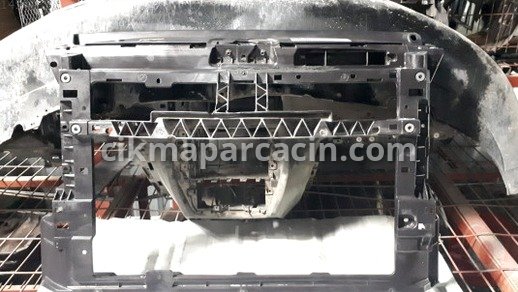 Volkswagen Polo Ön Panel çıkma parça