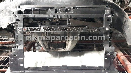 Volkswagen Polo Ön Panel çıkma parça
