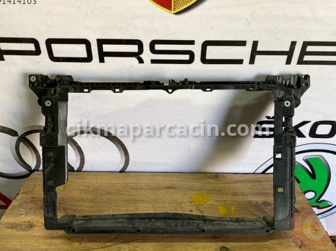 Volkswagen Polo Ön Panel çıkma parça