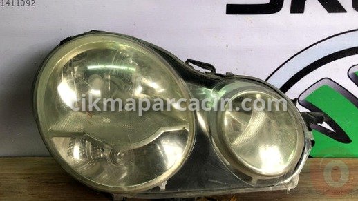 Volkswagen Polo Sağ Ön Far çıkma parça