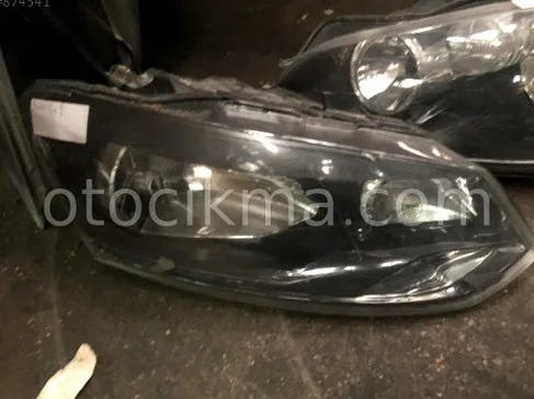 Volkswagen Polo Sağ Ön Far çıkma parça - Bulut Otomotiv Orjinal Çıkma ve Yedek Parça İzmir