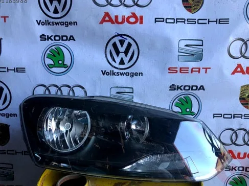 Volkswagen Polo Sağ Ön Far çıkma parça - Bulut Otomotiv Orjinal Çıkma ve Yedek Parça İzmir