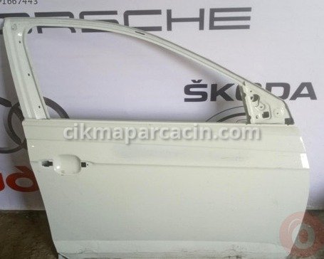 Volkswagen Polo Sağ Ön Kapı çıkma parça