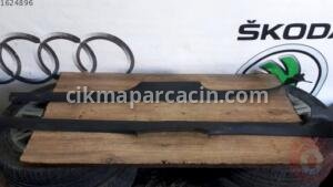 VOLKSWAGEN POLO SAĞ SOL MARŞBİYEL KAPLAMA 6r4853371,6r485337 | ÇIKMA PARÇA