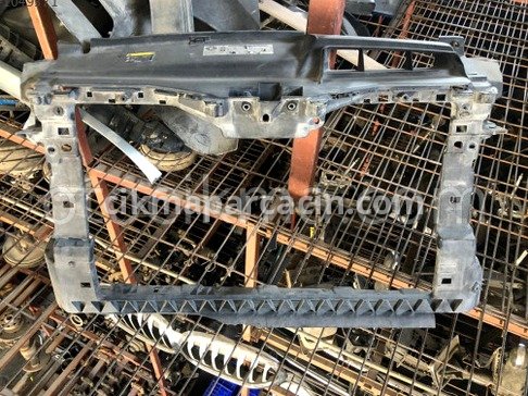 Volkswagen Scirocco Ön Panel çıkma parça