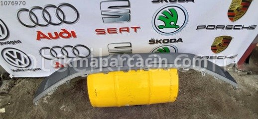 Volkswagen Tiguan Spoiler çıkma parça