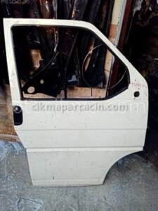 VOLKSWAGEN TRANSPORTER T4 SAĞ ÖN KAPI BEYAZ | ÇIKMA PARÇA