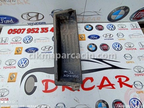 Volkswagen Transporter Sağ Kapı çıkma parça
