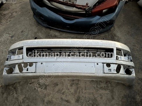 Volkswagen Transporter Ön Tampon çıkma parça