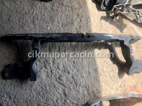 Volkswagen Transporter Ön Panel çıkma parça