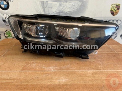 Volkswagen Scirocco Sağ Ön Far çıkma parça