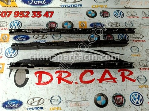 Volvo XC90 Marşpiyel çıkma parça