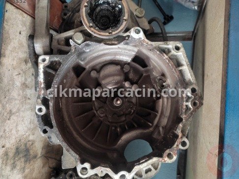 Volkswagen Golf Şanzıman Komple çıkma parça