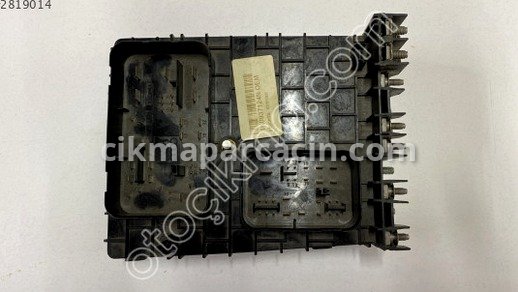 Audi A3 Sigorta Kutusu çıkma parça